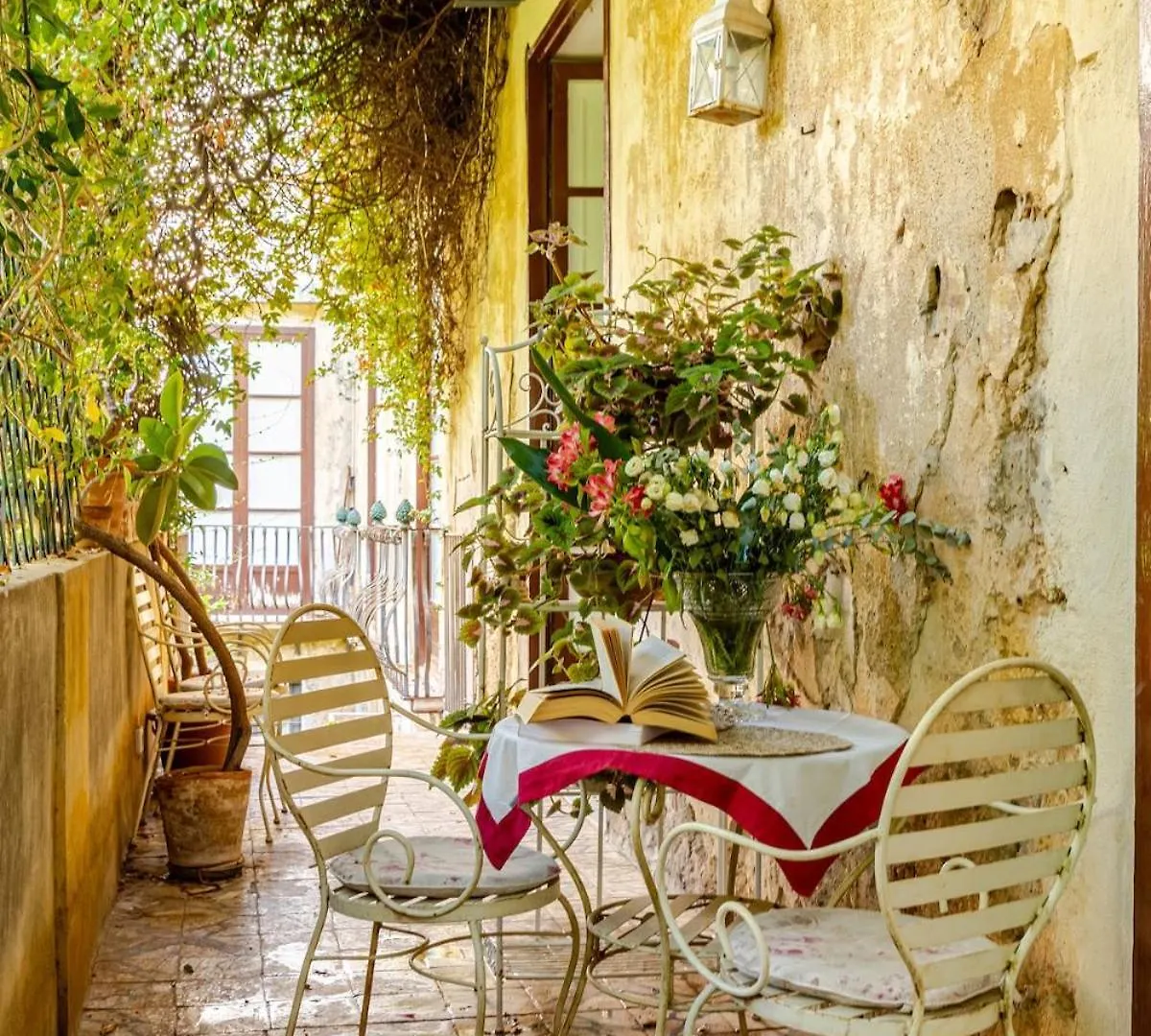 Principe Di Castelnuovo Historical Suites Palermo Nocleg ze śniadaniem